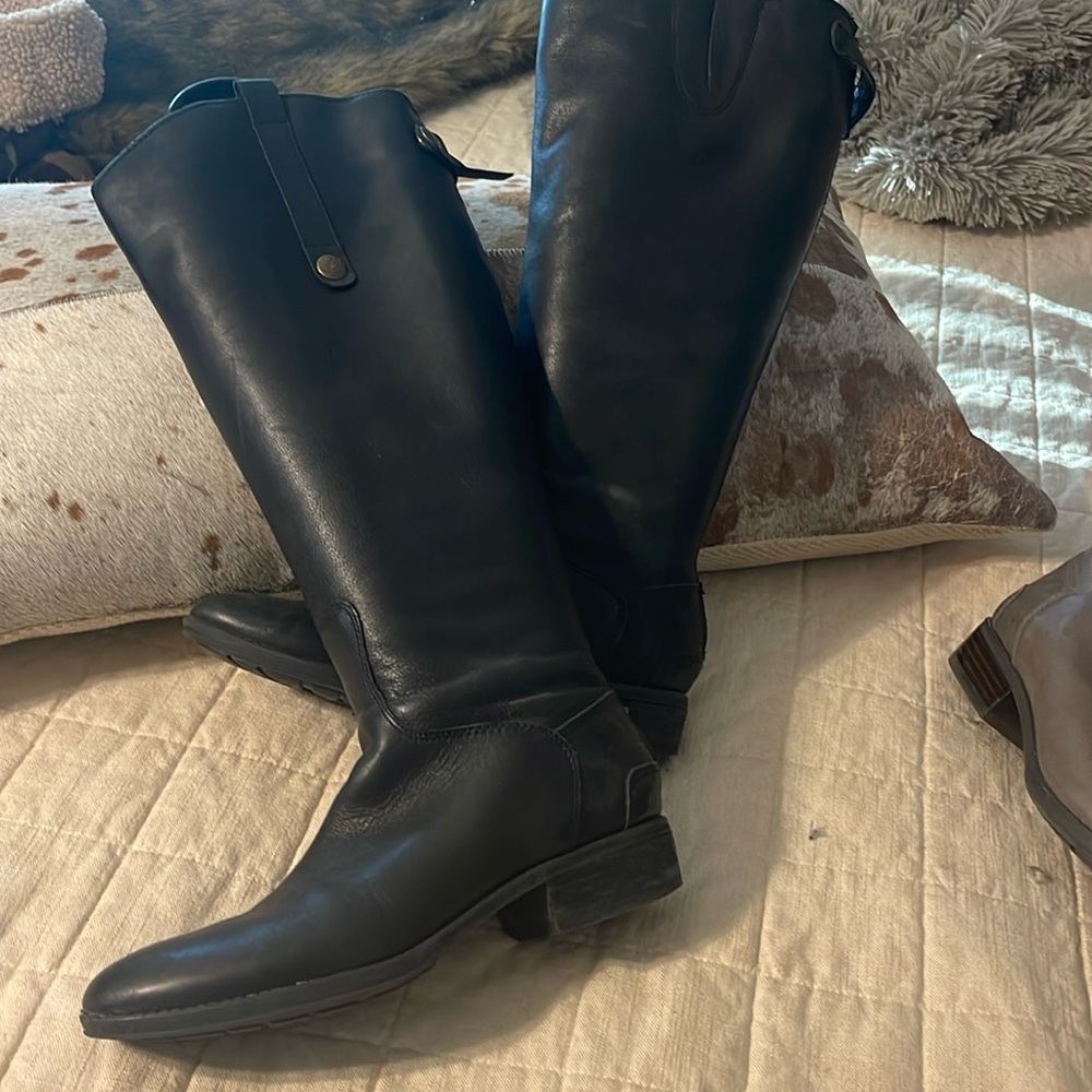 Sam Edelman black leather boots